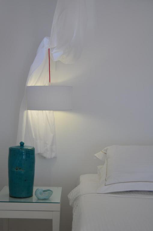 Mar Inn Hotel Folegandros Town Exterior photo